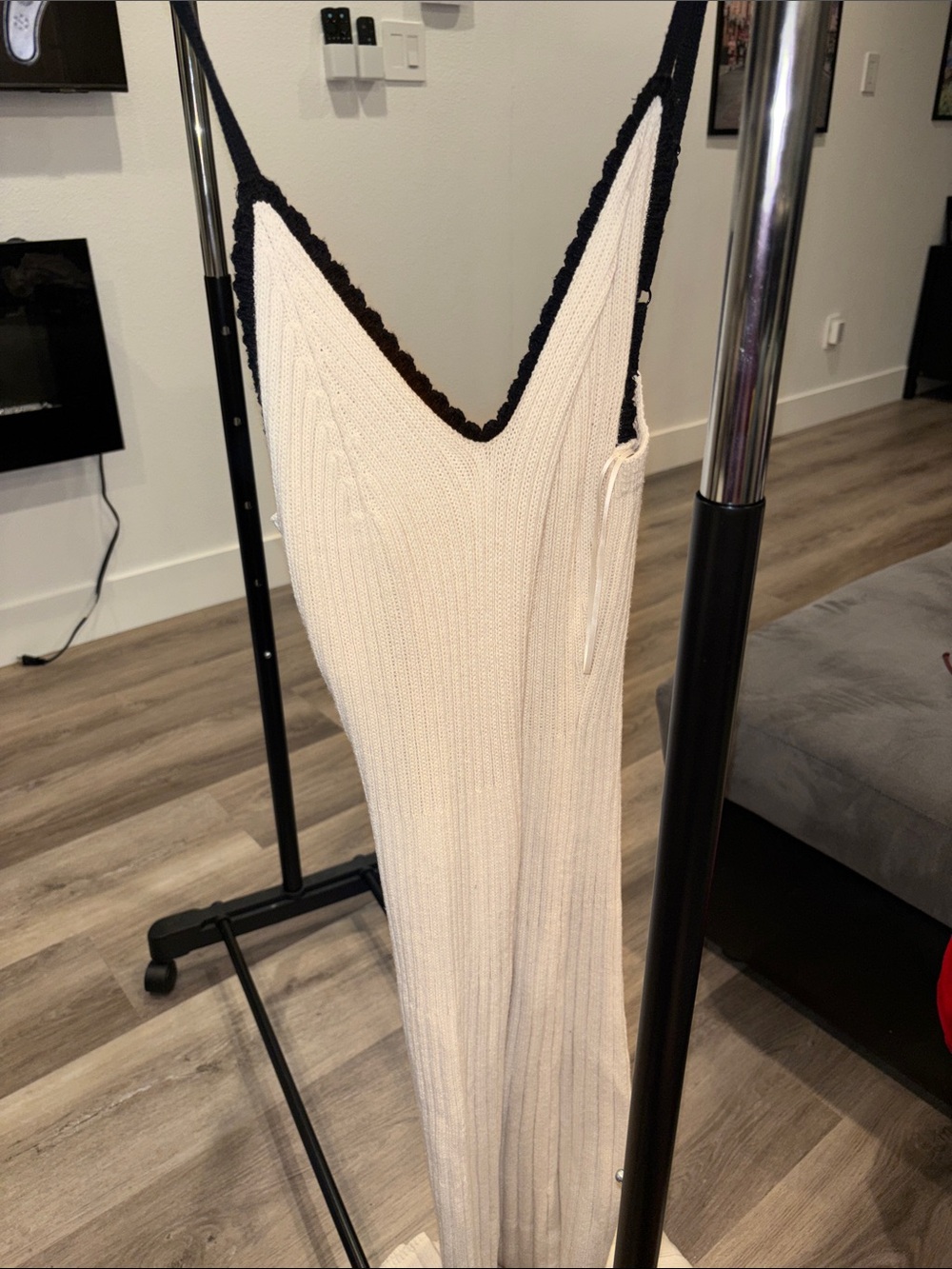 Women's Cream Ribbed Knit Maxi Dress with Black Trim (sweater like material) L